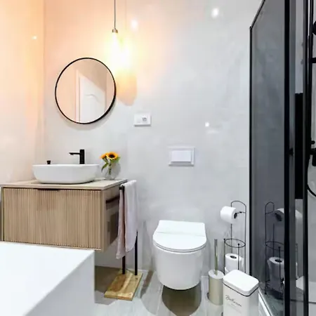 Sweet Life Apartment